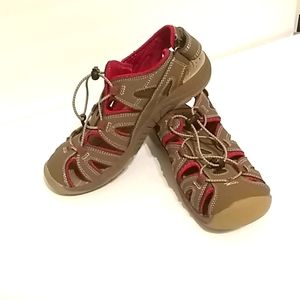Eddie Bauer "Mary" Hikers Walkers Water Shoes